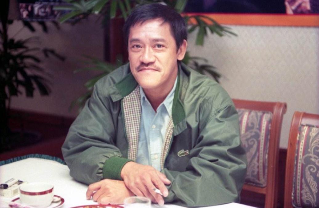 DƬ
